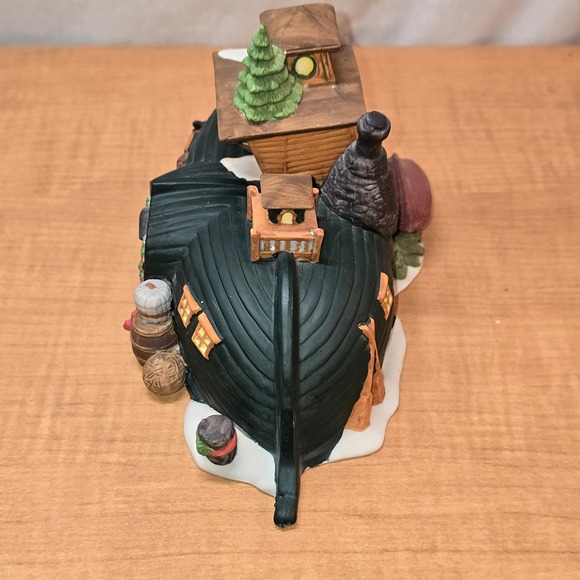 Department 56‎ Dickens Village DAVID COPPERFIELD SEASIDE COTTAGE #55506 - Picture 7 of 13